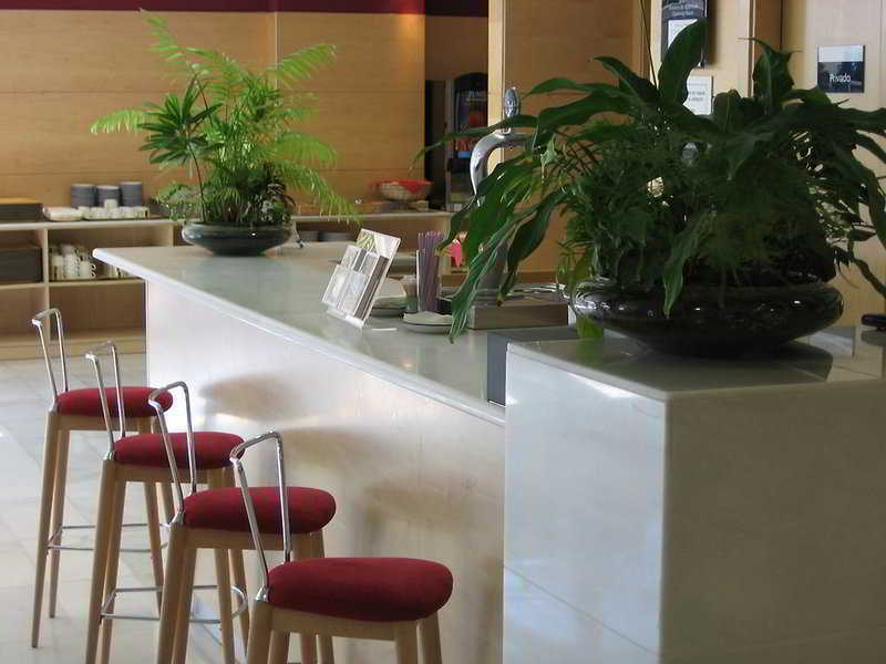 Hotel Holiday Inn Express Madrid-Rivas By Ihg Restaurant photo